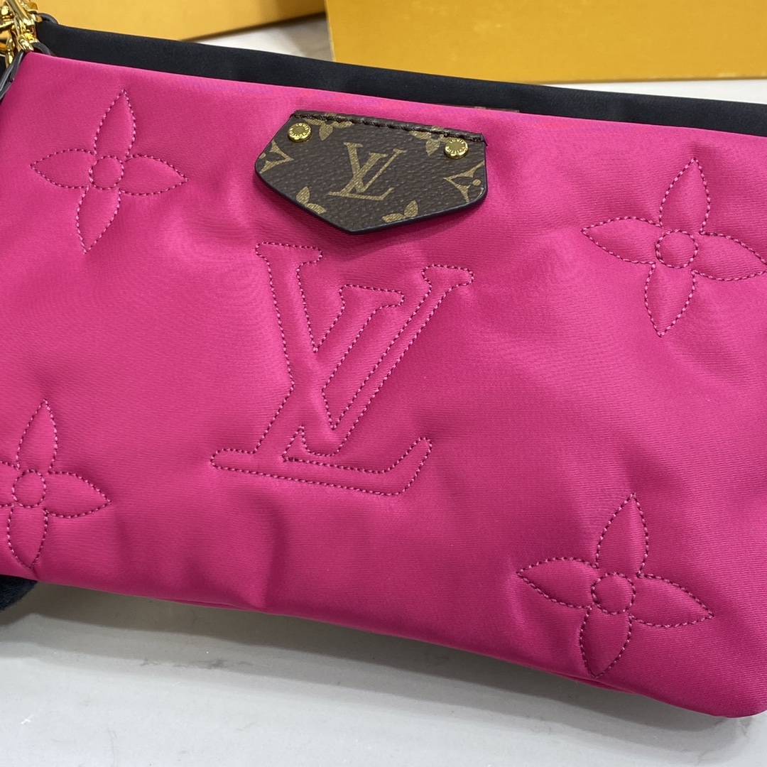 Louis Vuitton MAXI MULTI POCHETTE ACCESSOIRES Shoudler Bag M58980 Black / Fuchsia